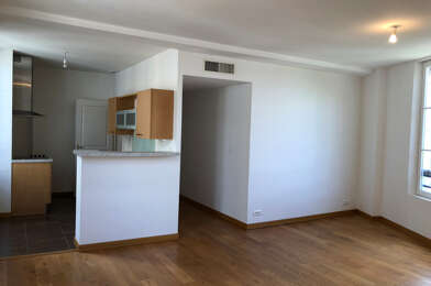 Appartement 3 pièces 835 €