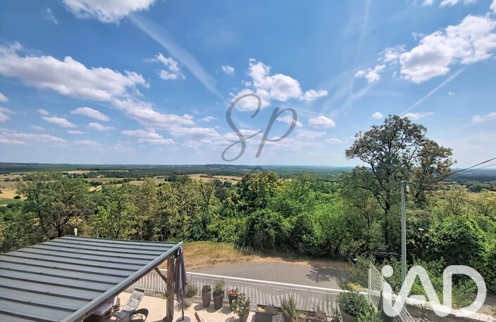 Vente Maison/villa 6 pièces — photo 2