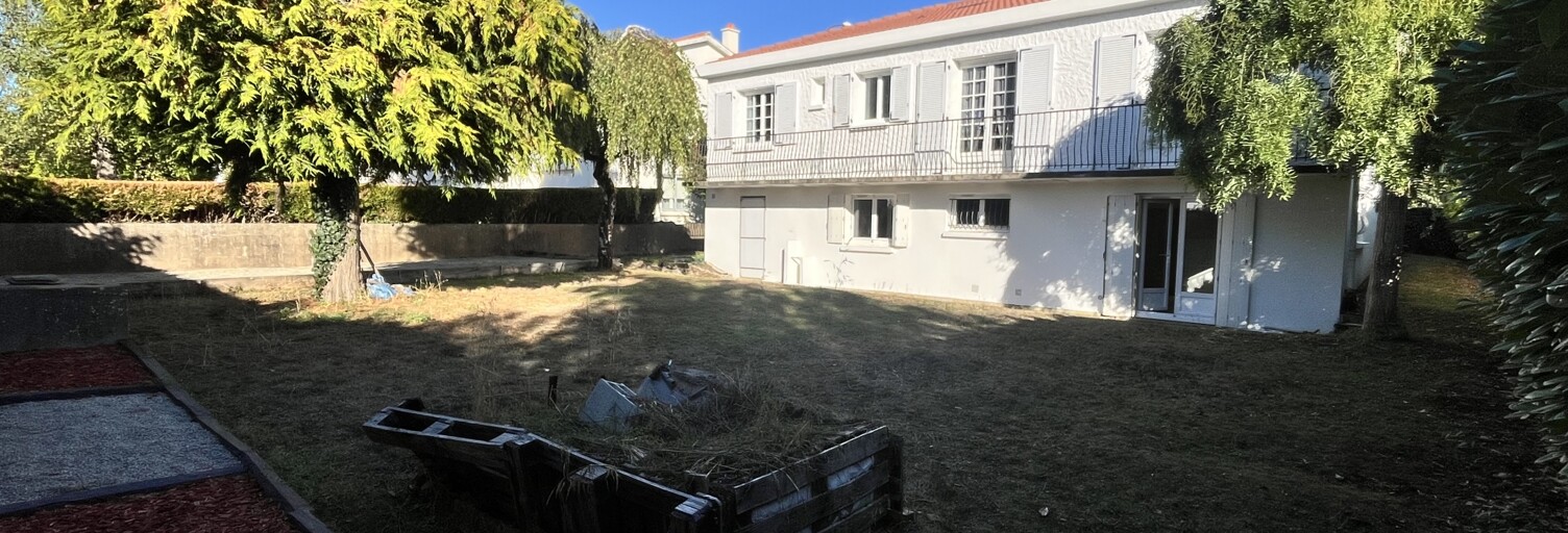 Maison 6 Pièces 177 m² à vendre à La Roche-sur-Yon (85000)