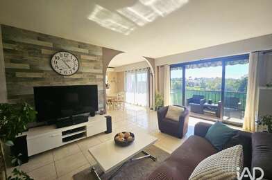 Appartement 4 pièces 215000 €