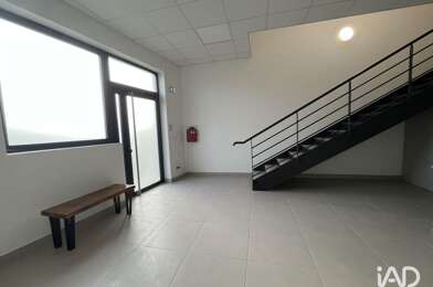 Commerce  735000 €