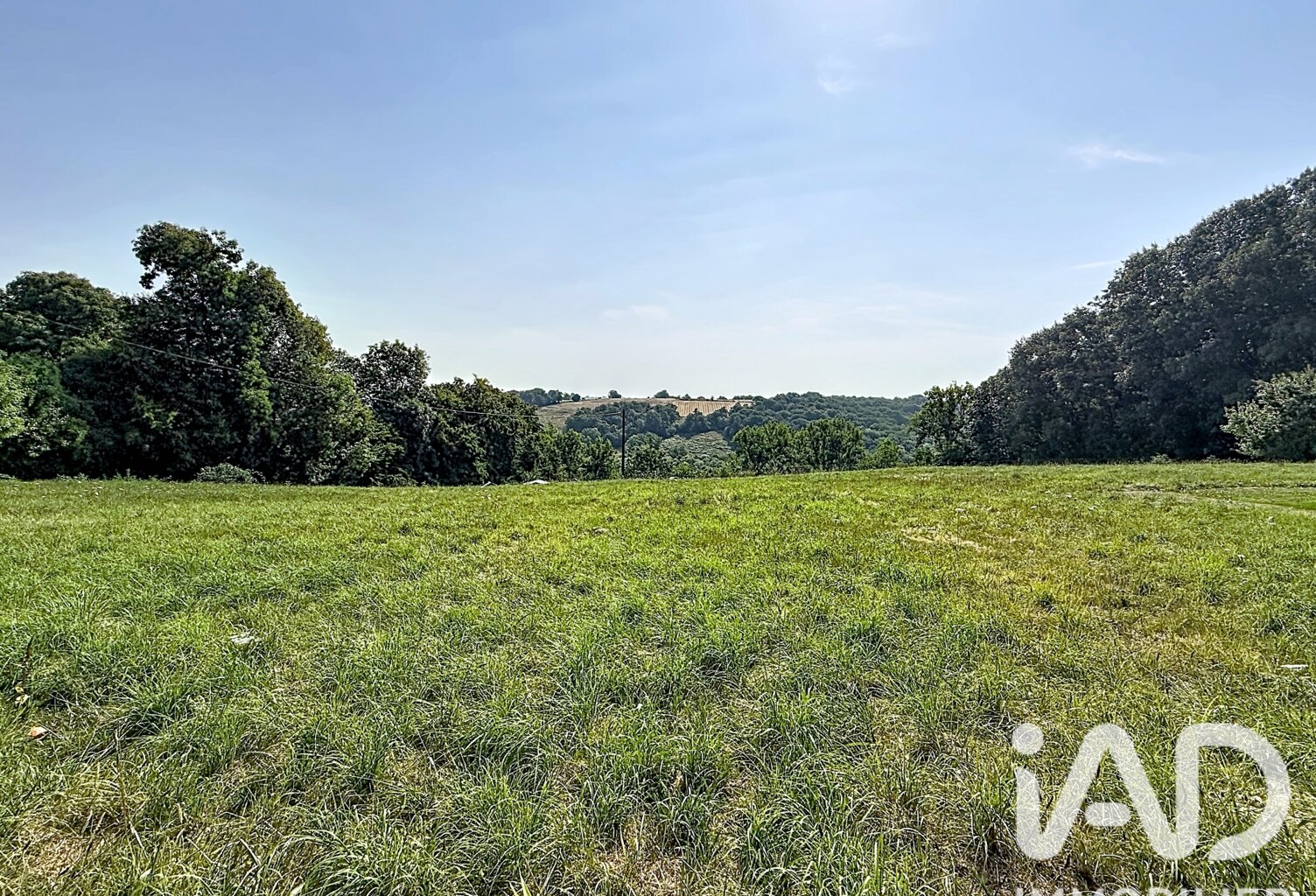 Vente Terrain à bâtir 2 500 m&sup2; — photo 1