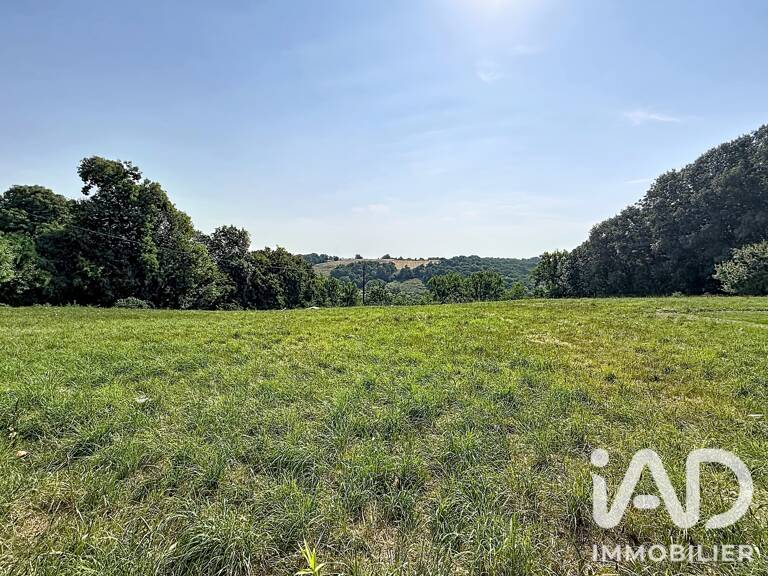 Vente Terrain à bâtir 2 500 m&sup2; — photo 1