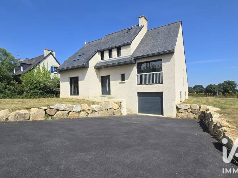 Vente Maison/villa 8 pièces — photo 1