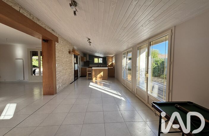 Vente Maison traditionnelle 6 pièces — photo 2