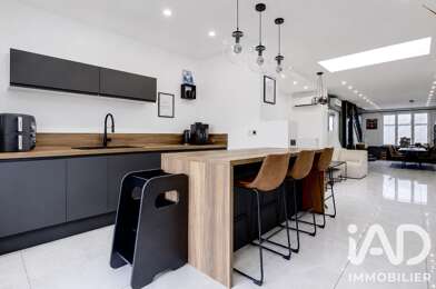 Maison 5 pièces 320000 €