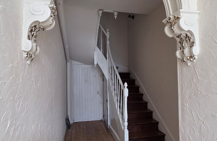 Vente Maison de ville 4 pièces — photo 3