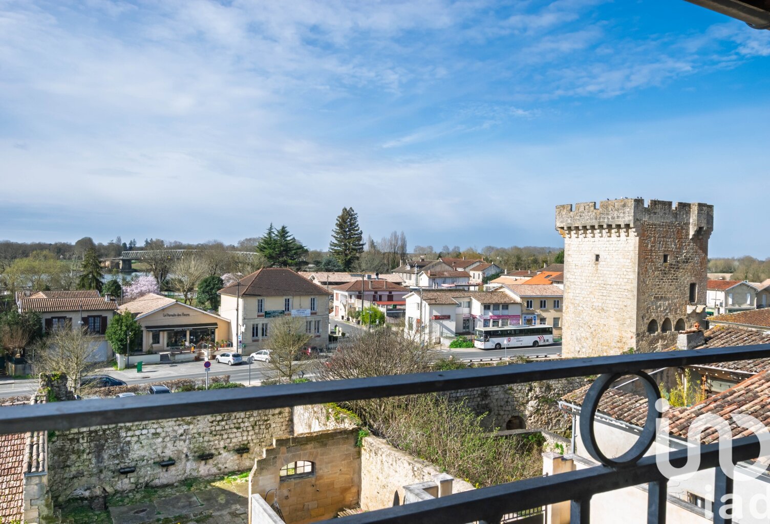 Vente Maison de ville 8 pièces — photo 1