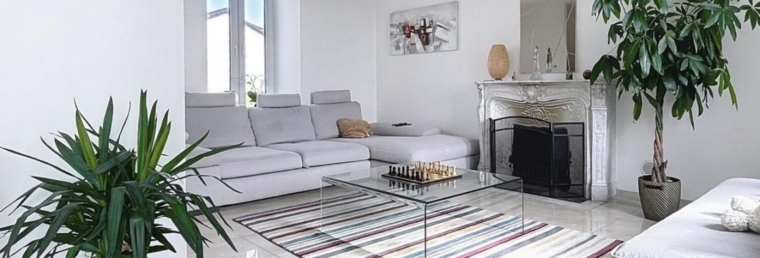 Maison 7 Pièces 240 m² à louer à Pange (57530)