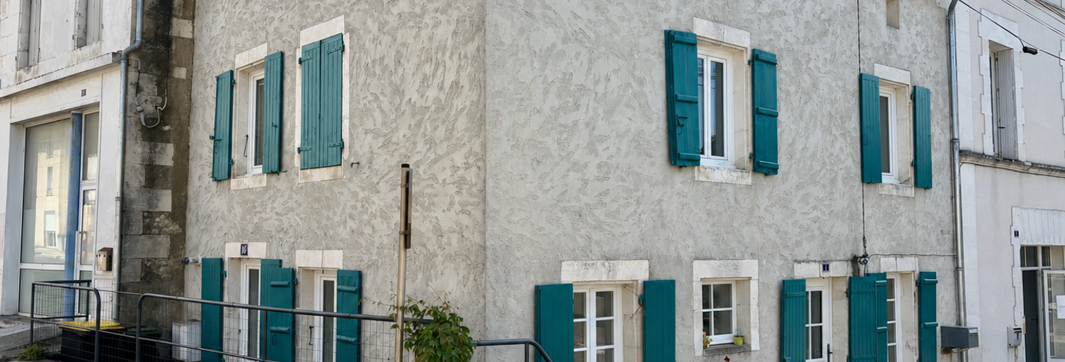 Maison 4 Pièces 101 m² à vendre à Barbezieux-Saint-Hilaire (16300)