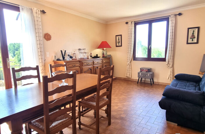 Maison familiale dans un écrin de verdure, 169000 EUR à Morée — photo 5