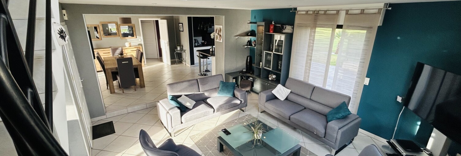 Maison 7 Pièces 144 m² à vendre à Poilley (50220)