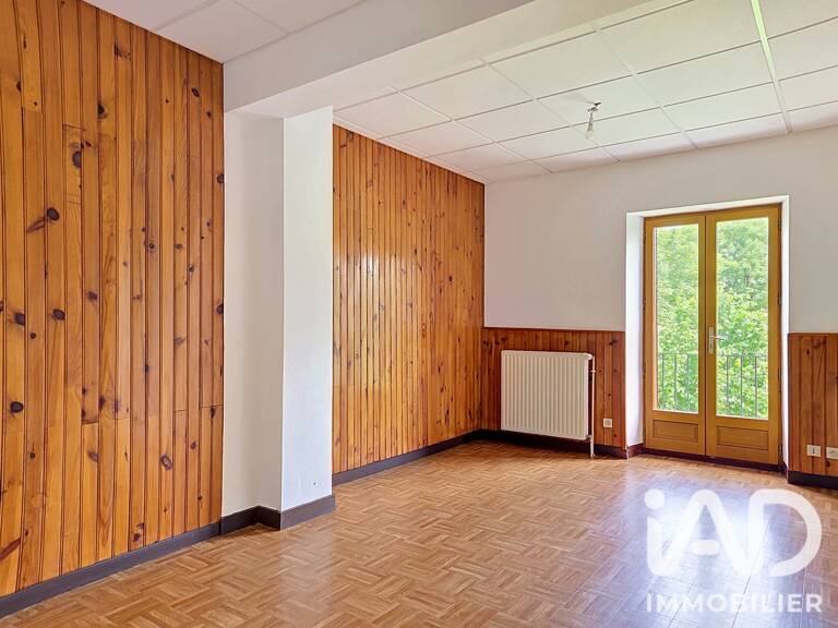Vente Immeuble 245 m&sup2; — photo 1