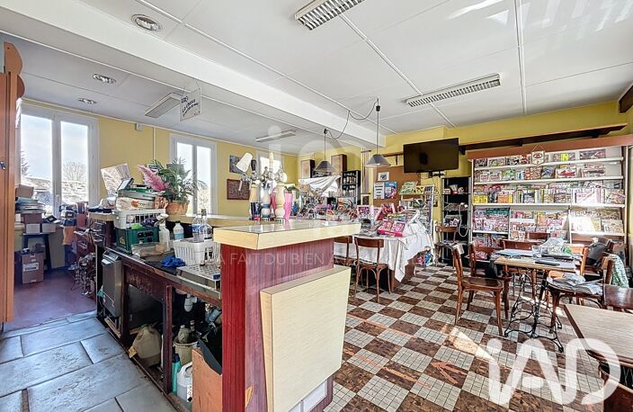 Vente Maison/villa 9 pièces — photo 2