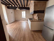 APPARTEMENT T3 en triplex de caractère MEUBLE   72,48 m2 — photo 2