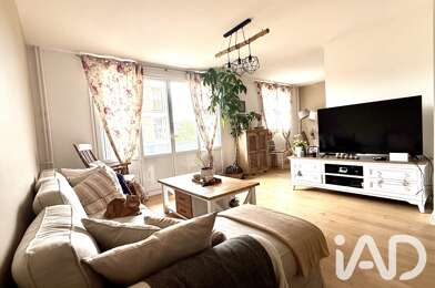 Appartement 5 pièces 256000 €