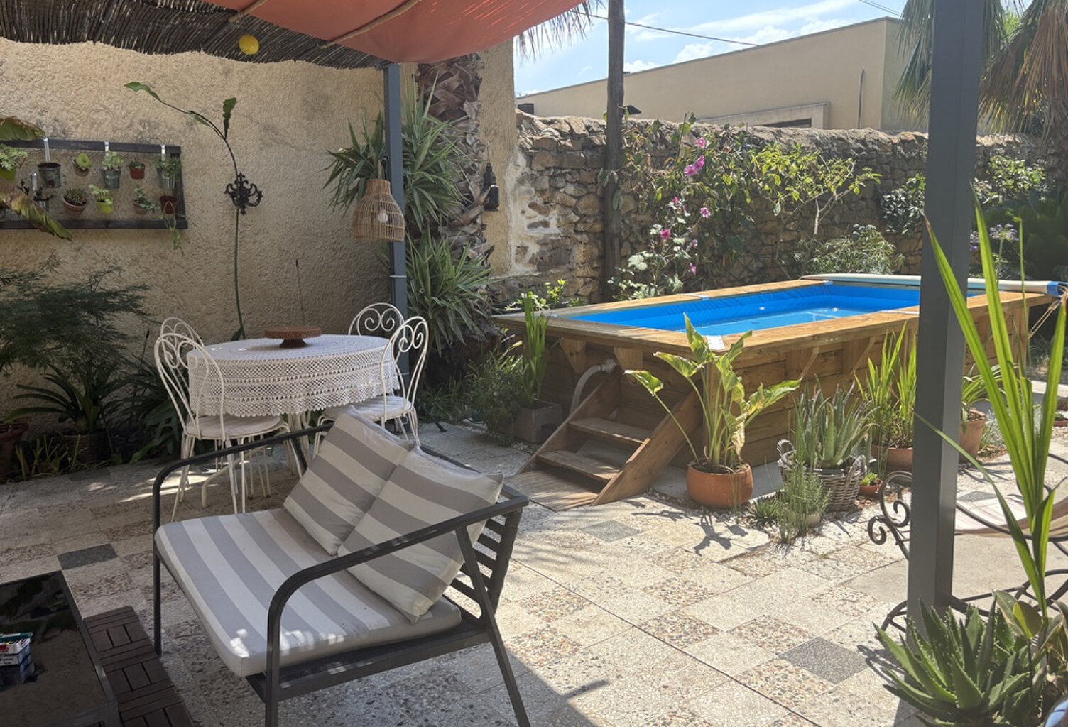 Maison de plain pied, centre ville Orange, 53 m2 habitables, — photo 1