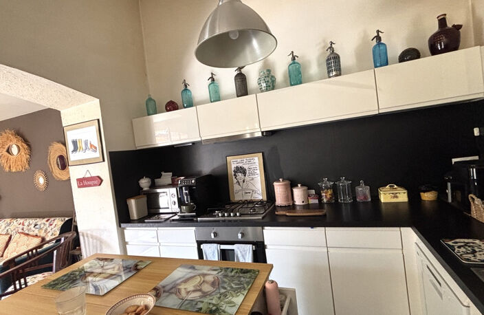 Maison de plain pied, centre ville Orange, 53 m2 habitables, — photo 3