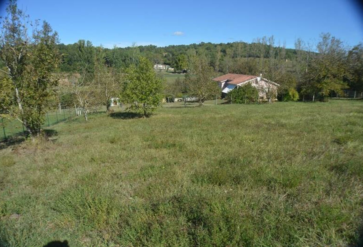 Terrain à bâtir de 0 pièces principales — photo 1