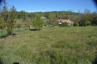 Terrain  23000 €