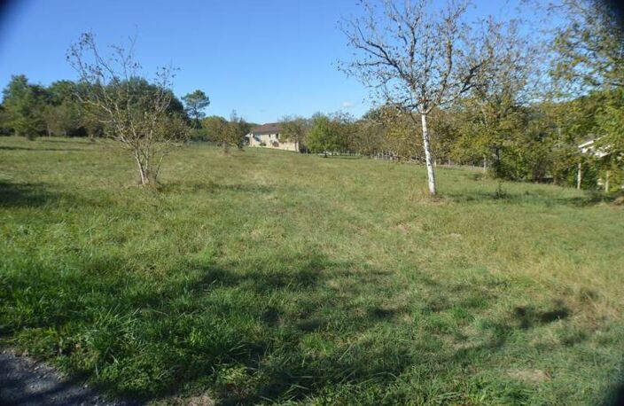 Terrain à bâtir de 0 pièces principales — photo 3
