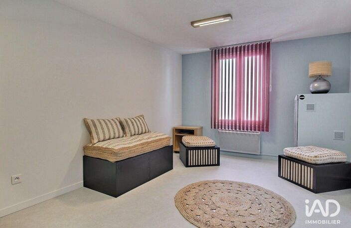Location Local d'activités 60 m&sup2; — photo 3
