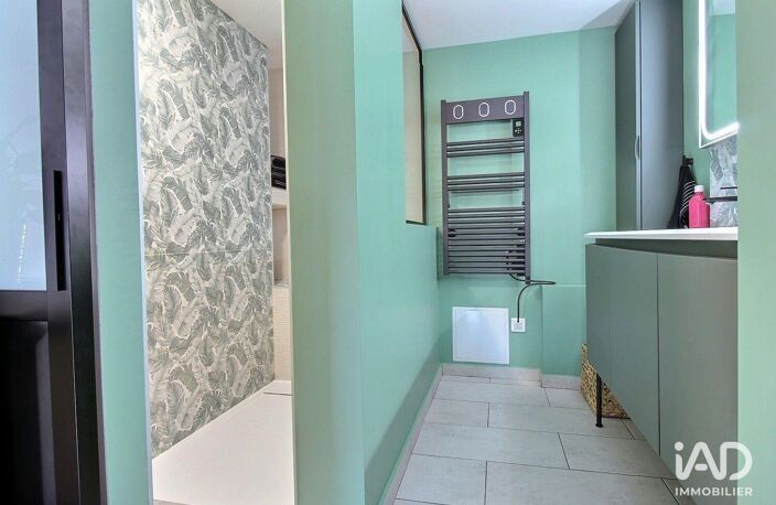 Location Local d'activités 60 m&sup2; — photo 4