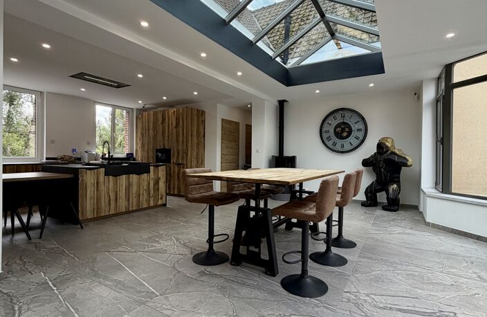 Vente Maison/villa 6 pièces — photo 2