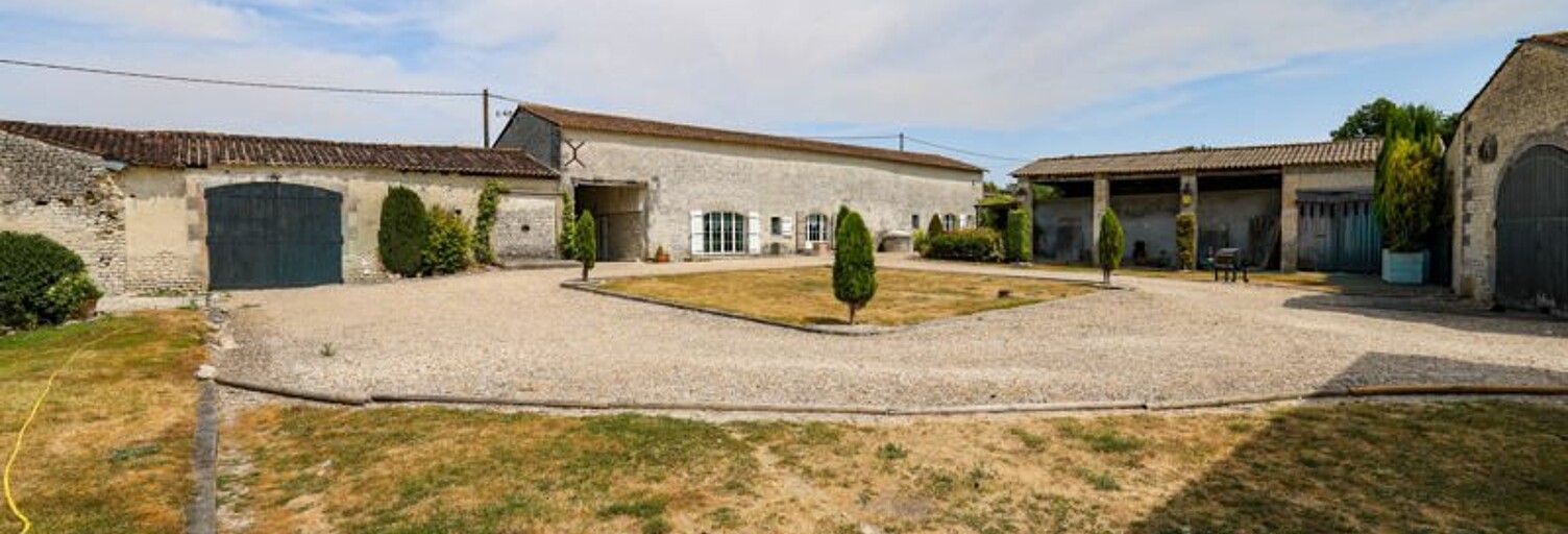 Maison 5 Pièces 320 m² à vendre à Angeac-Champagne (16130)