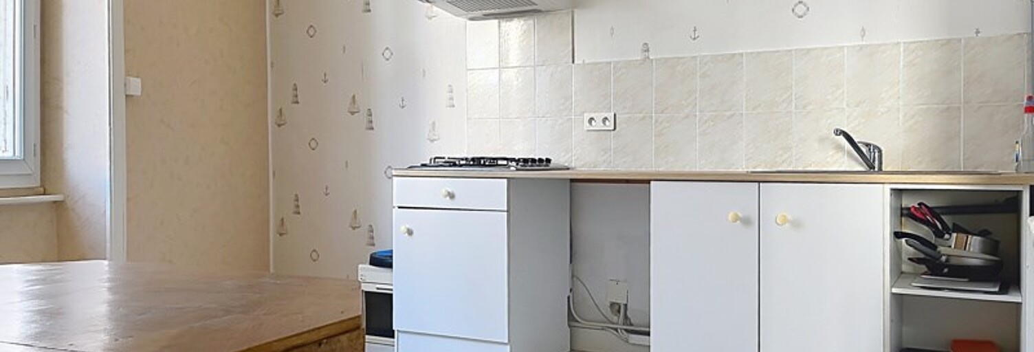 Immeuble   m² à vendre à Saint-Junien (87200)