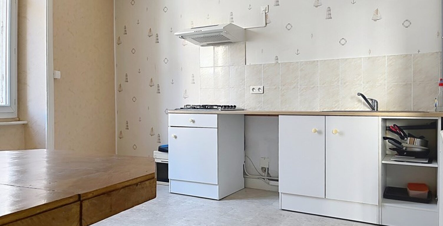Vente immeuble   Saint-Junien (87200) — photo 1