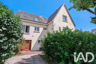 Maison 8 pièces 349000 €