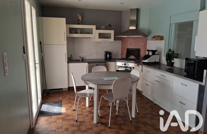 Vente Maison traditionnelle 7 pièces — photo 4