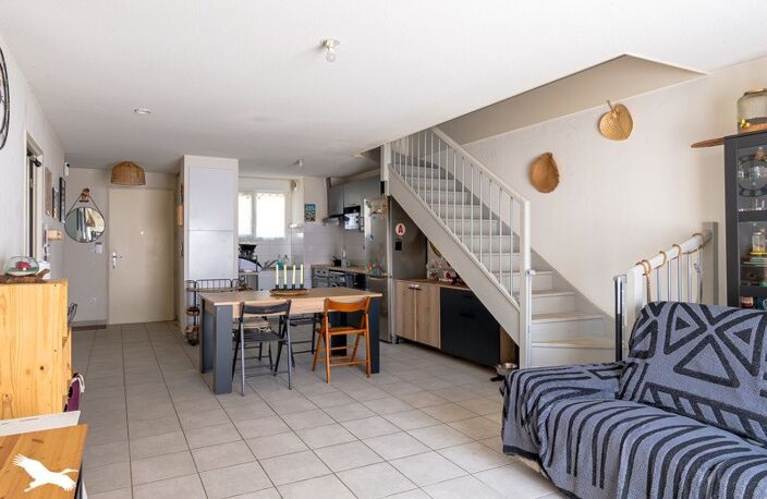 Vente maison 4 pièces 89 m² Grisolles (82170) — photo 2