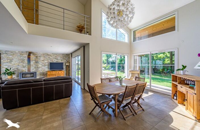Vente maison 6 pièces 223 m² Gujan-Mestras (33470) — photo 5