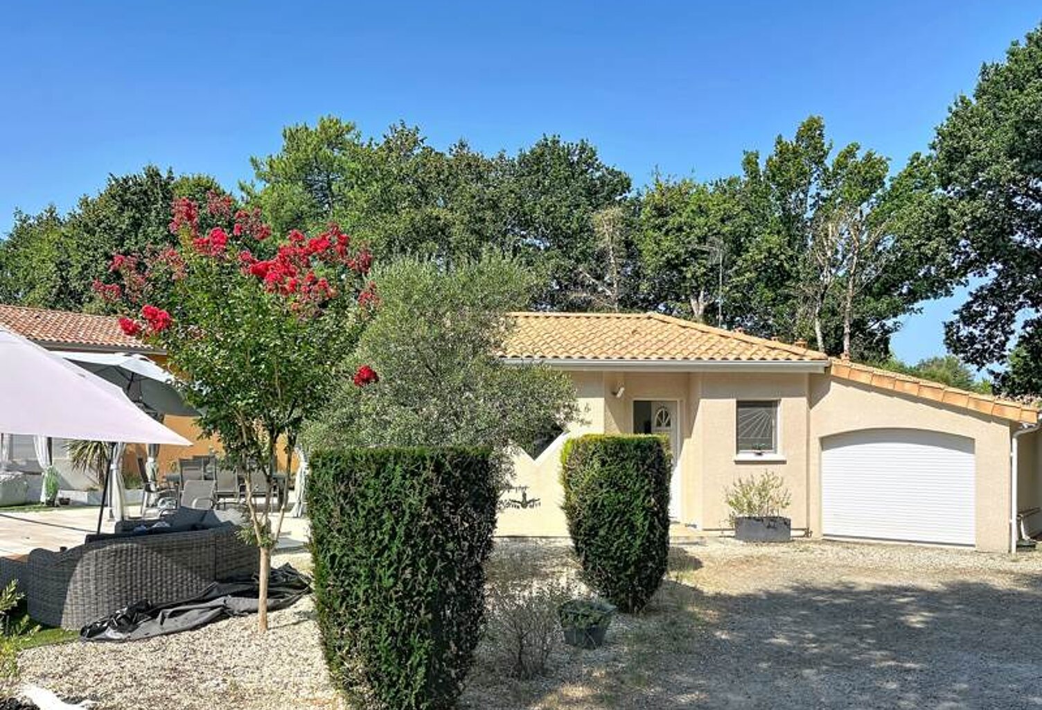 Villa de 4 pièces principales — photo 1