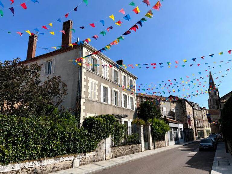 Charentaise de 10 pièces principales — photo 1