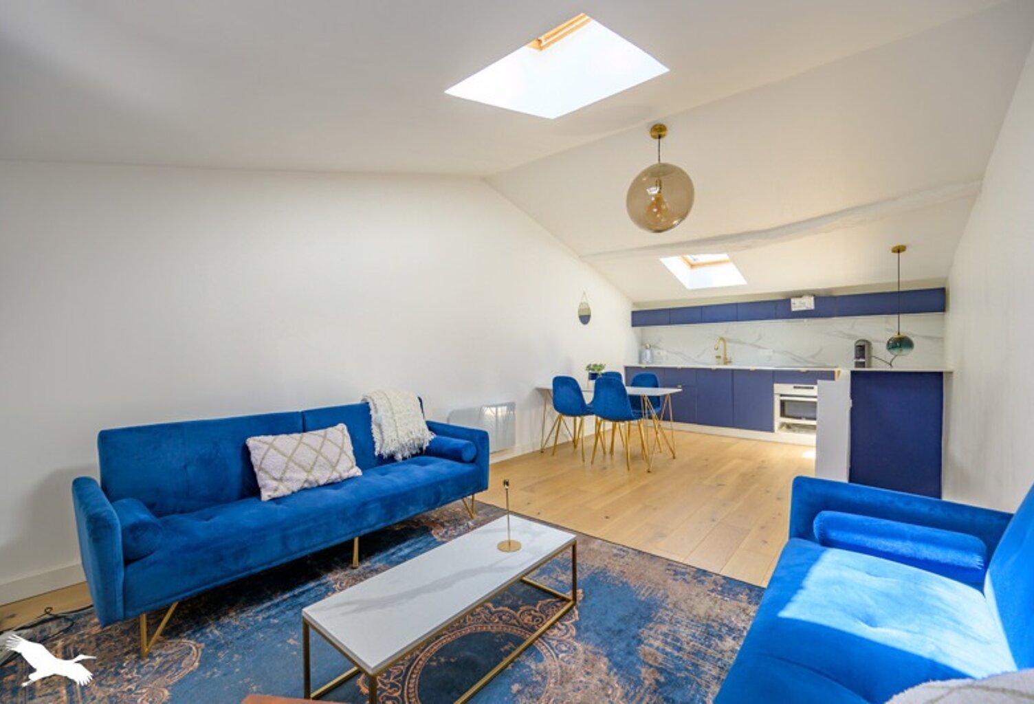 Duplex de 2 pièces principales — photo 1