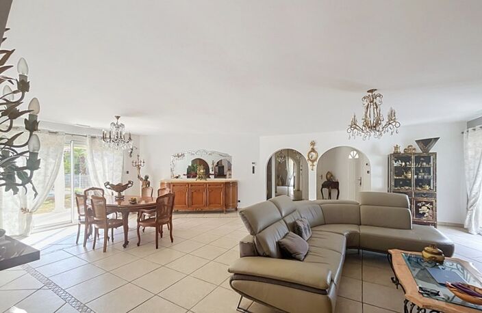Vente maison 5 pièces 156 m² Eaunes (31600) — photo 3