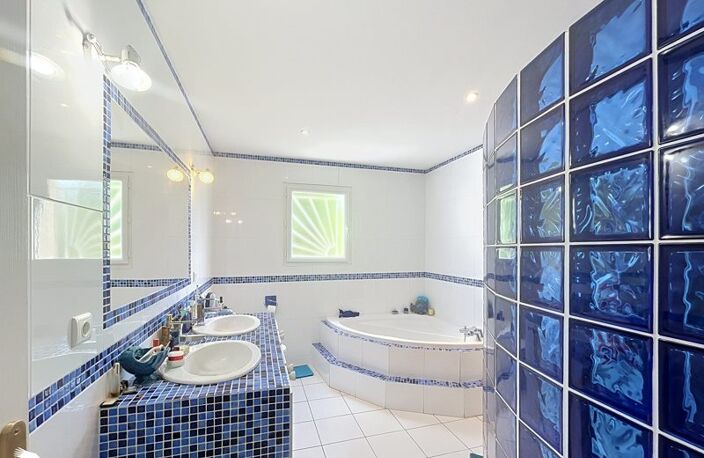 Vente maison 5 pièces 156 m² Eaunes (31600) — photo 5