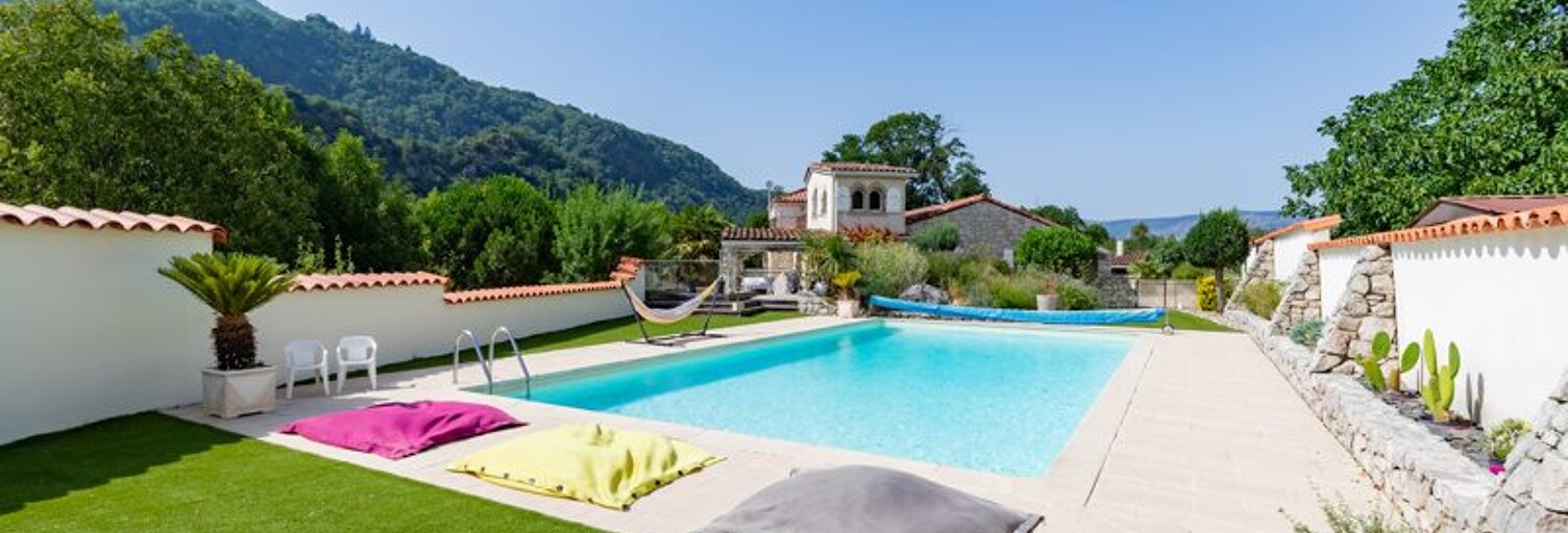 Maison 11 Pièces 369 m² à vendre à Mercus-Garrabet (09400)