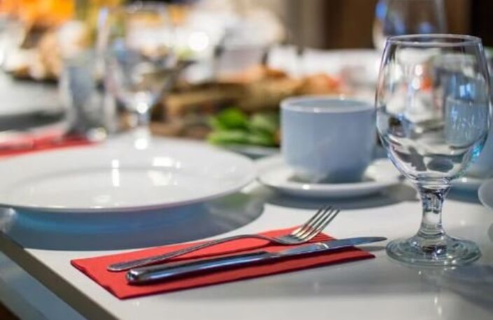 Restaurant — photo 2