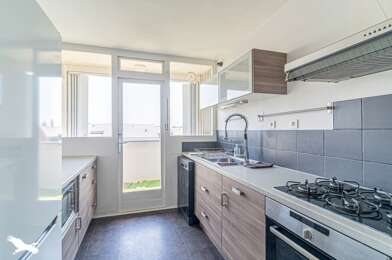 Appartement 3 pièces 179655 €