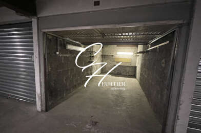 Garage  82 €