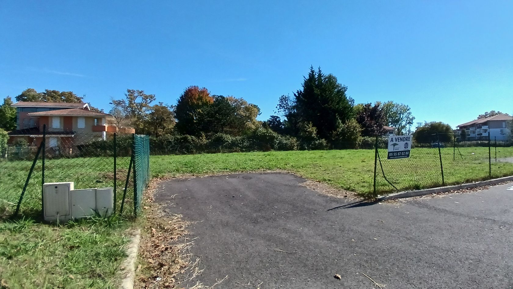 Terrain à bâtir de 420 m² à DAX (40)