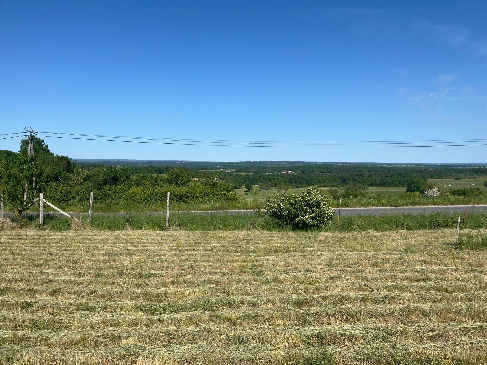 Terrain à bâtir de 1725 m² à COLOMBIER (24)