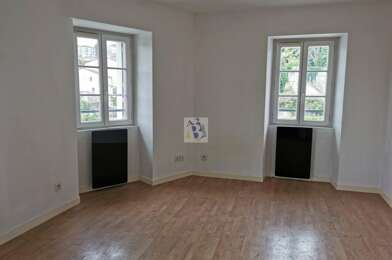 Appartement 1 pièces 330 €