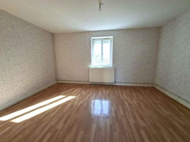 MAISON MITOYENNE 3 PIÈCES – 70,06 M² AVEC JARDIN DE 467 M² À MONTCEAU LES MINES — photo du bien