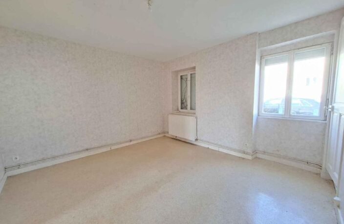 MAISON MITOYENNE 3 PIÈCES – 70,06 M² AVEC JARDIN DE 467 M² À MONTCEAU LES MINES — photo 2