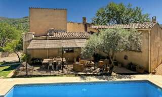 Maison 6 Pièces 209 m² à vendre à Oraison (04700)